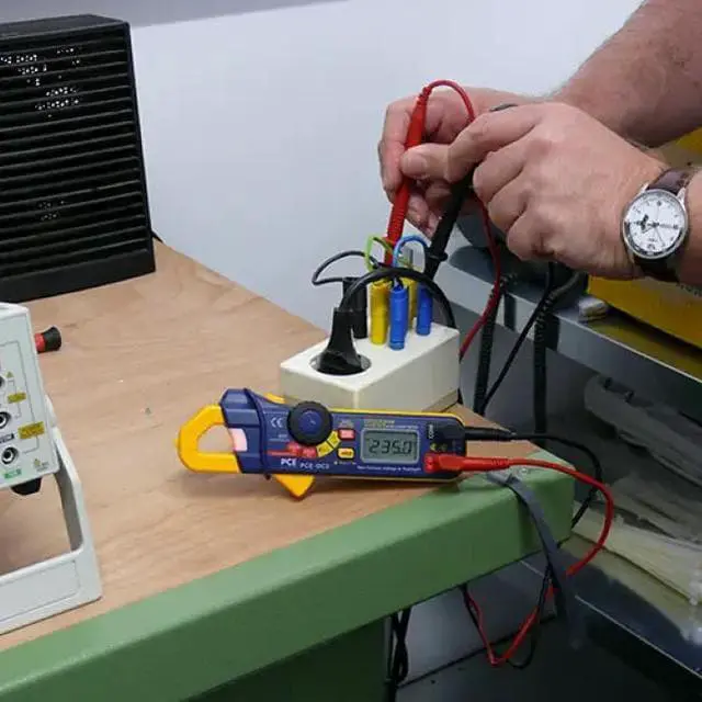 Alt view image 6 of 6 - PCE-DC2 Digital Current Clamp