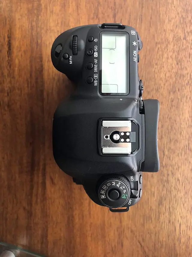Alt view image 12 of 20 - Canon EOS 5D Mark IV DSLR Body with Canon Log