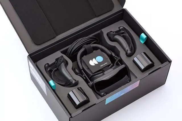 Alt view image 2 of 5 - Valve Index VR Full Kit (Latest Release) (Includes Headset, Base Stations & Controllers)
