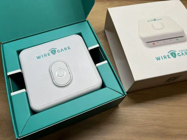 Alt view image 5 of 7 - Brook Pocket Auto Catch Carry for Poke Go (Black) for Dual Accounts Ver 2026 & Brook Livin Wirecare: Small device evaluates electrical wiring ensuring circuit safety by simply plugging outlets