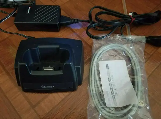 Main image of INTERMEC 700C BARCODE SCANNER MODEL 700C SINGLE DOCK STATION P/N 225-683-006