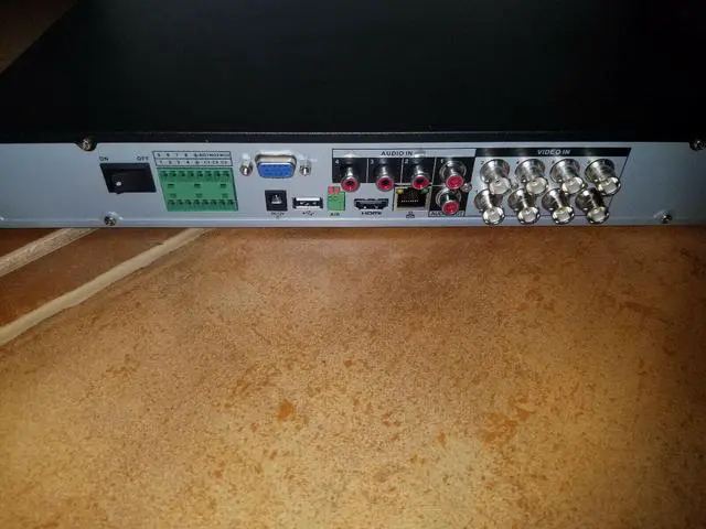 Alt view image 3 of 3 - 8 CHANNEL DIGITAL VIDEO RECORDER HCVR5208A-S2 (NO HDD)