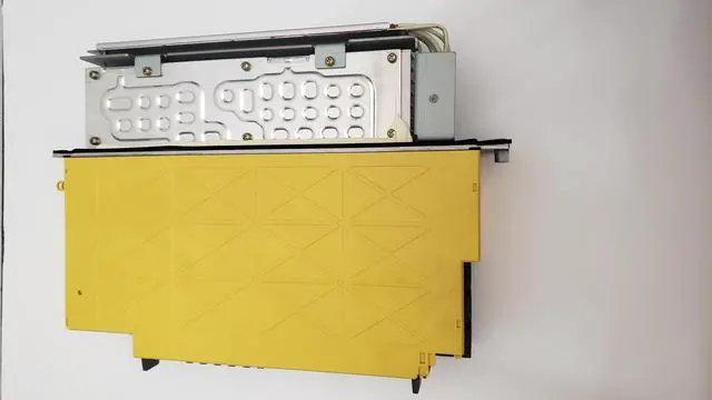 Alt view image 2 of 7 - FANUC A06B-6132-H003-R Servo Amp Module BSVM1-40I/I/O Link Interface