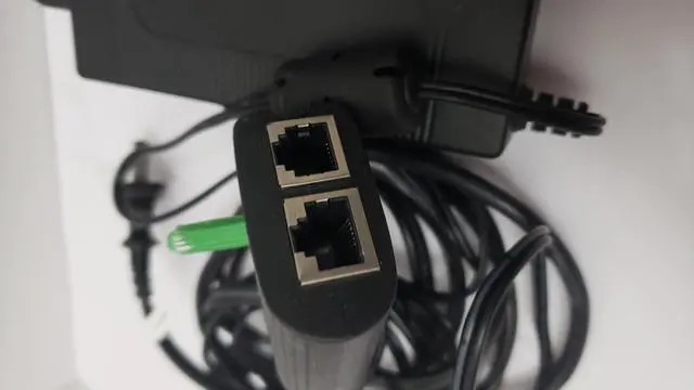 Alt view image 2 of 4 - Ingenico ICT220 Terminal Credit Card and CHIP Reader
