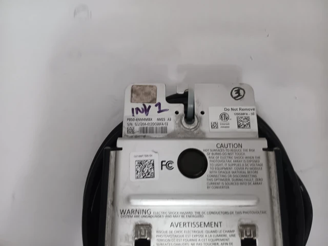 Alt view image 4 of 4 - Solaredge P850 Power Optimizer