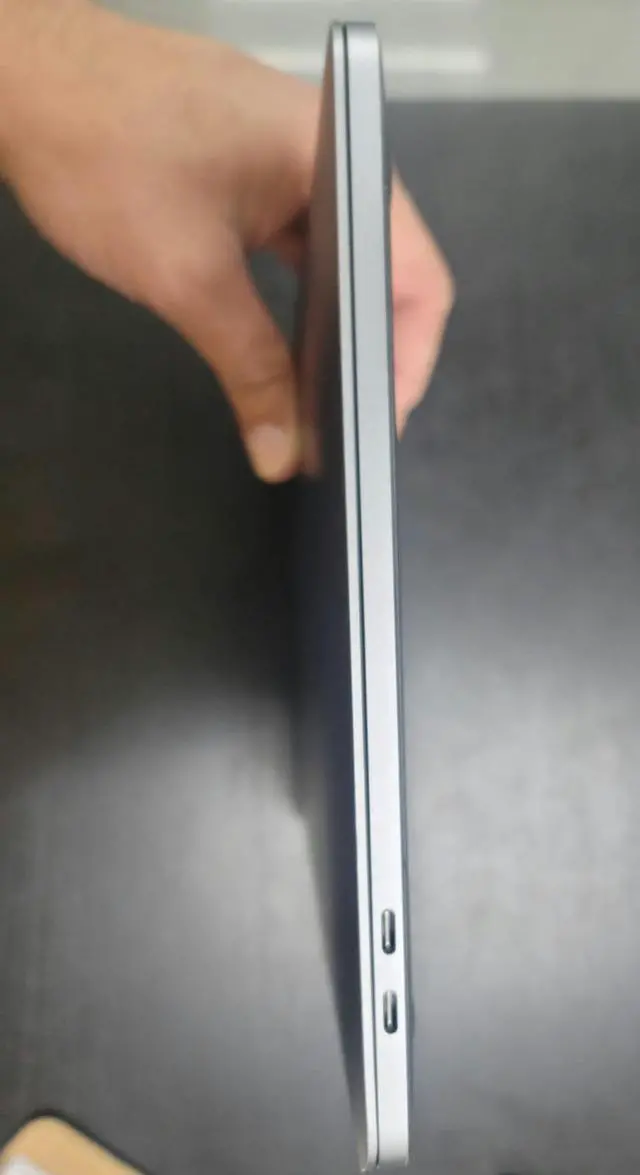 Alt view image 4 of 4 - Apple MacBook Pro A2159 13.3" 8GB 256GB Intel Core i5-8257U X4 1.4GHz, Grade B
