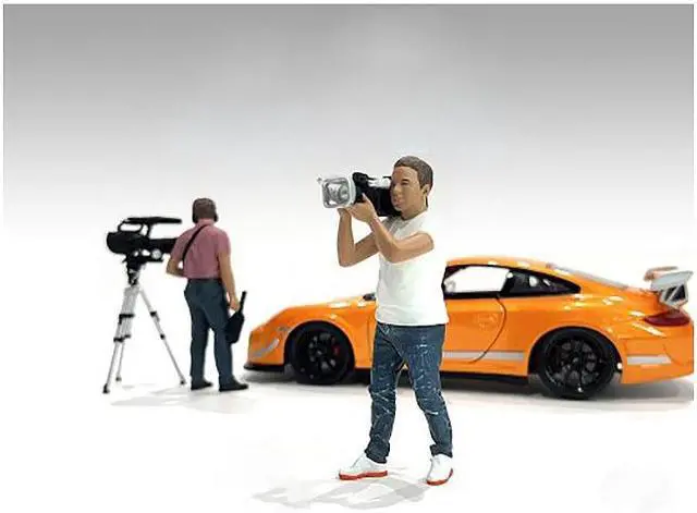 Alt view image 4 of 5 - "On-Air" Figure 3 for 1/18 Scale Models by American Diorama