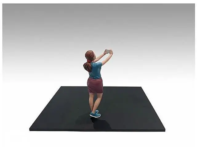 Alt view image 5 of 6 - "Figure24 Series 1" Figure 702 for 1/24 Scale Models by American Diorama
