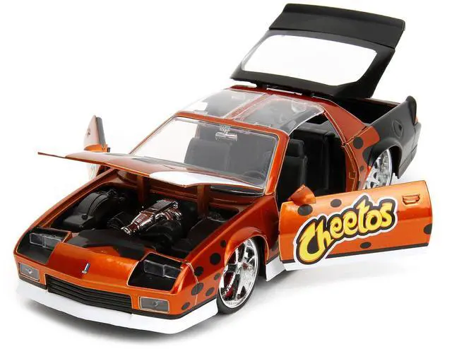 Alt view image 11 of 11 - 1985 Chevrolet Camaro Z/28 Orange Metallic w/Graphics & Chester Cheetah Diecast Figure "Cheetos" 1/24 Diecast Model Car by Jada