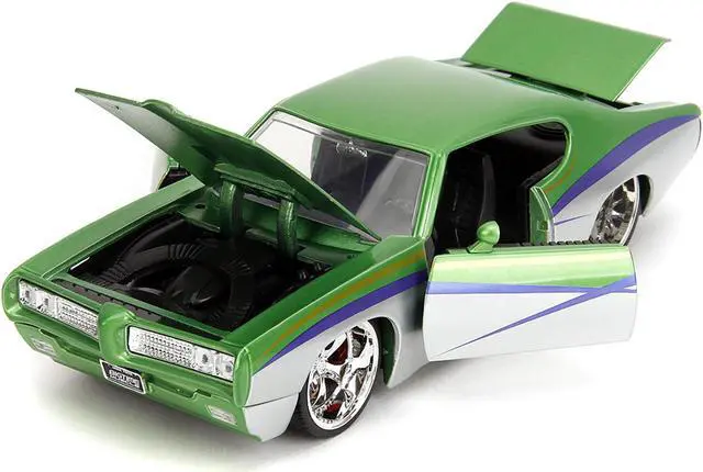 Alt view image 8 of 11 - 1969 Pontiac GTO Judge Green Metallic and Silver with Stripes "Bigtime Muscle" Series 1/24 Diecast Model Car by Jada