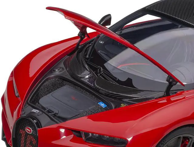 Alt view image 13 of 14 - 2019 Bugatti Chiron Sport Italian Red and Carbon Black 1/18 Model Car by Autoart