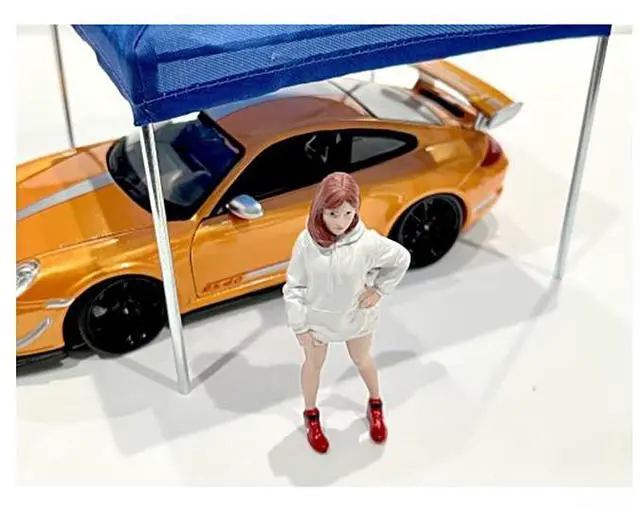 Alt view image 4 of 6 - "Hip Hop Girls" Figure 2 for 1/24 Scale Models by American Diorama