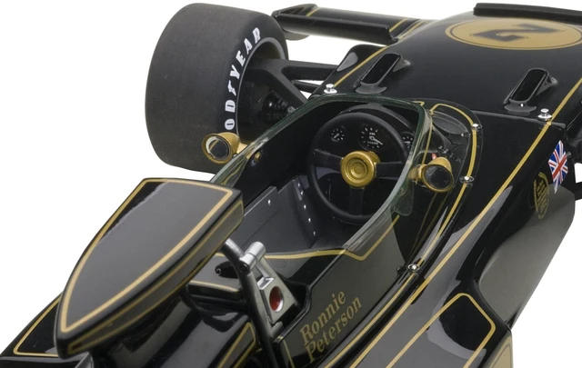Alt view image 3 of 3 - Lotus 72E 1973 Ronnie Peterson #2 1/18 Model Car by Autoart