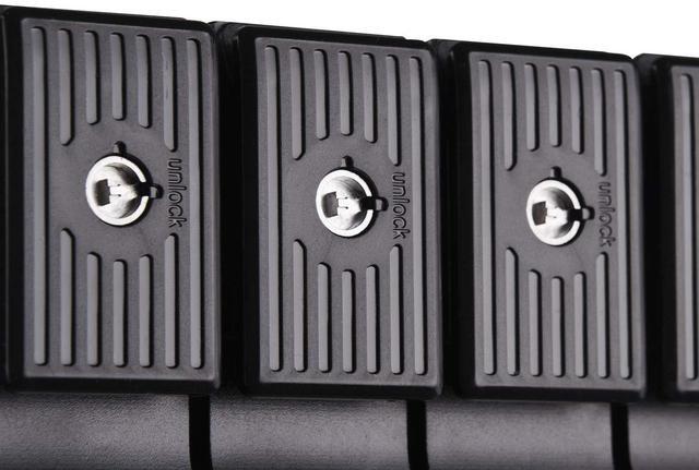 Alt view image 8 of 9 - SilverStone FS305B-12G Three 5.25" device bay to five 3.5" SAS-12G / SATA-6Gbit/s Trayless Hot-Swap Cage