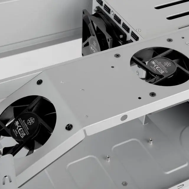 Alt view image 9 of 10 - SilverStone Technology CS351 5-Bay SAS-12G / SATA-6G hot-swappable high Performance NAS Chassis, SST-CS351