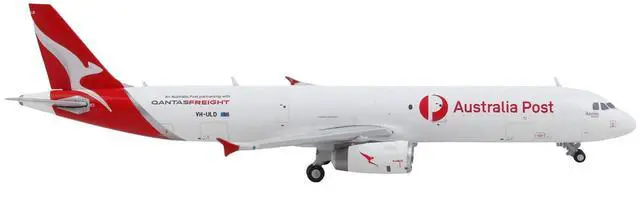 Alt view image 5 of 5 - Airbus A321P2F Commercial Aircraft "Qantas Freight - Australia Post" White w/Red Tail 1/400 Diecast Model Airplane by GeminiJets