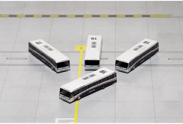 Alt view image 10 of 10 - geminiJets US Airways cOBUS 3000 (4 Units per Box) Diecast Model (1:400 Scale)
