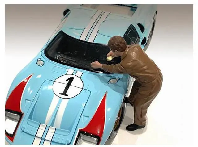 Alt view image 7 of 7 - "Race Day 1" Figurine V for 1/18 Scale Models by American Diorama