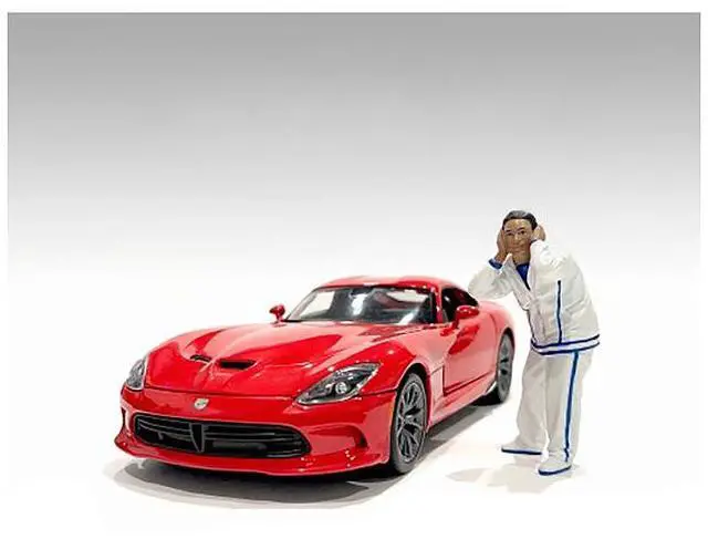 Alt view image 5 of 7 - "Figure18 Series 2" Figurine VI for 1/18 Scale Models by American Diorama