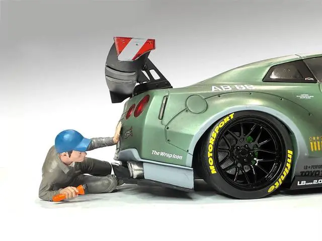 Alt view image 4 of 6 - "Top Tuners" Figure #4 "Premium" Series for 1/24 scale models by American Diorama