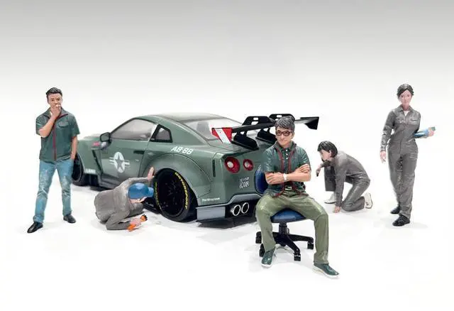 Alt view image 8 of 9 - "Top Tuners" 5 piece Figure Set "Premium" Series for 1/24 scale models by American Diorama