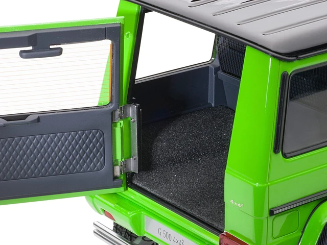 Alt view image 4 of 4 - Mercedes Benz G500 4X4 2 Alien Green 1/18 Model Car by Autoart