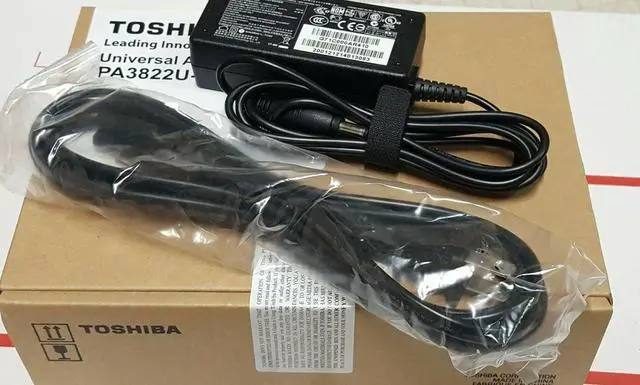 Alt view image 2 of 3 - New Toshiba 45W 19V 2.37 AC Adapter Toshiba P/N: PA3822U-1ACA - Genuine box