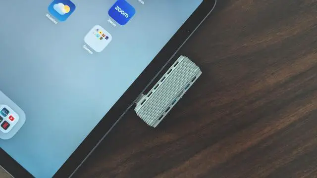 Alt view image 5 of 5 - CineRAID CR-MD5 (Wireless USB 3.1 Type-C to HDMI Transmitter and Receiver)