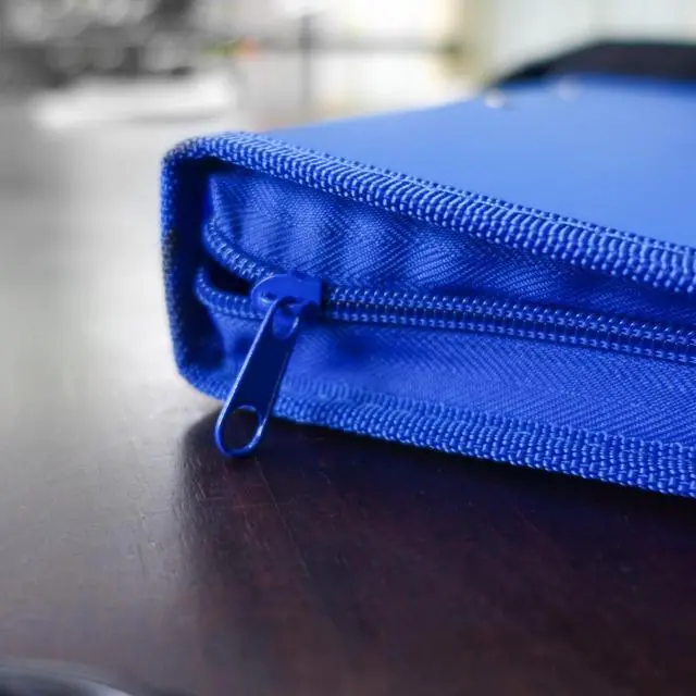 Alt view image 6 of 7 - Bantex, Zipper Binder A4, 2D Ring, 25mm, Light Blue