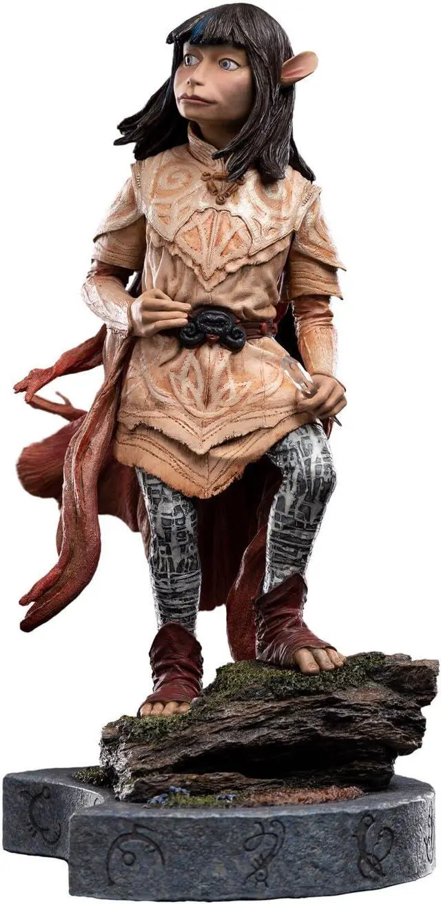 Alt view image 2 of 7 - Weta Workshop Polystone - Dark Crystal (1982) - Jen The Gelfling 1:6 Scale Statue