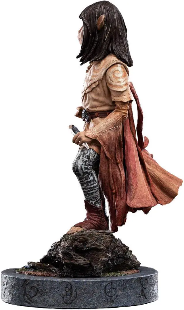 Alt view image 4 of 7 - Weta Workshop Polystone - Dark Crystal (1982) - Jen The Gelfling 1:6 Scale Statue