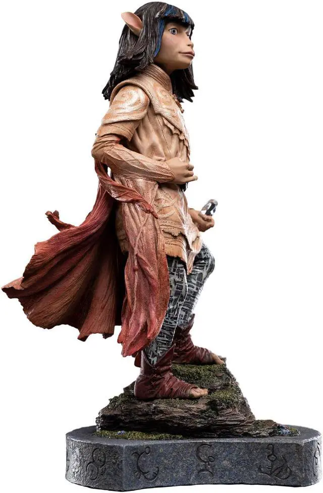 Alt view image 6 of 7 - Weta Workshop Polystone - Dark Crystal (1982) - Jen The Gelfling 1:6 Scale Statue