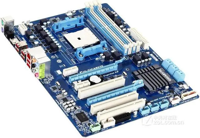 Alt view image 3 of 5 - GIGABYTE GA-A55-DS3P(rev.1.0) Socket FM1 AMD A75 DDR3 64GB ATX