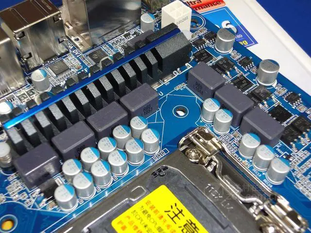 Alt view image 2 of 4 - GIGABYTE GA-H67MA-D2H-B3 LGA 1155 Intel H67 DDR3 16GB Micro ATX