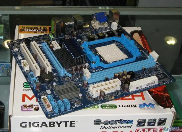 Alt view image 2 of 4 - GIGABYTE GA-MA78LM-S2H Socket AM2/AM2+/AM3 AMD 760G DDR2 8GB Micro ATX