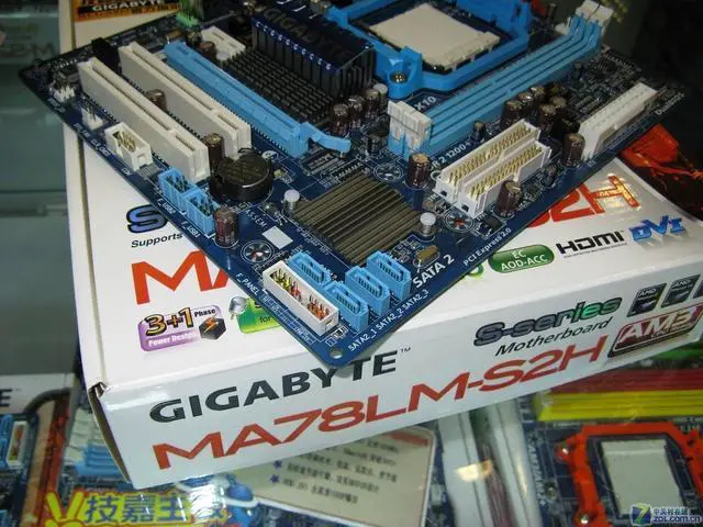 Alt view image 3 of 4 - GIGABYTE GA-MA78LM-S2H Socket AM2/AM2+/AM3 AMD 760G DDR2 8GB Micro ATX