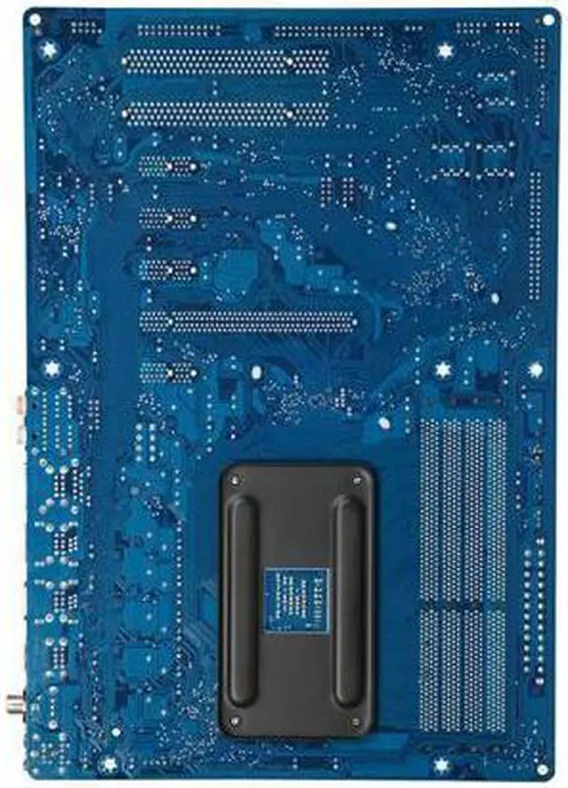Alt view image 2 of 3 - GIGABYTE GA-MA770T-UD3 AM3 AMD 770 DDR3 16GB ATX
