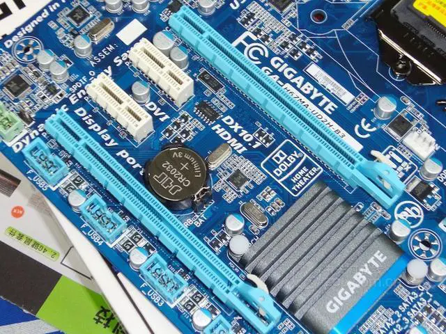 GIGABYTE H67MA-UD2H-B3 Intel H67チップセット搭載 マザーボード 【LGA1155】 Refurbished: GIGABYTE GA-H67MA-UD2H-B3(rev.1.1) LGA 1155 Intel H67