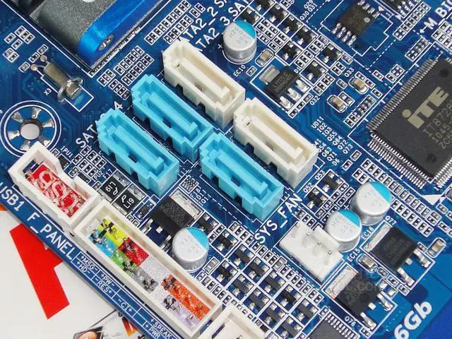 GIGABYTE H67MA-UD2H-B3 Intel H67チップセット搭載 マザーボード 【LGA1155】 Refurbished: GIGABYTE GA-H67MA-UD2H-B3(rev.1.1) LGA 1155 Intel H67