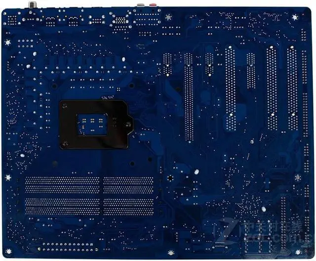 Alt view image 2 of 4 - GIGABYTE GA-P55A-UD3R LGA 1156 Intel P55 DDR3 16GB ATX