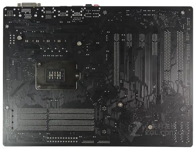Alt view image 2 of 4 - GIGABYTE Z87-D3HP LGA 1150 Intel Z87 DDR3 32GB ATX