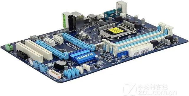 Alt view image 3 of 4 - GIGABYTE GA-Z77P-D3(rev.1.1) LGA 1155 Intel Z77 DDR3 32GB ATX