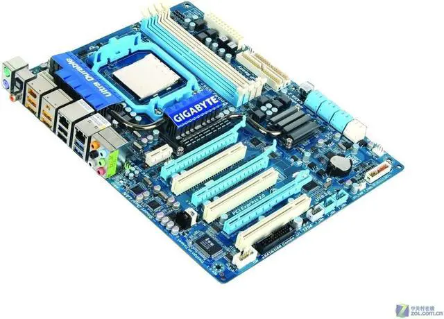 Alt view image 4 of 4 - GIGABYTE GA-790FXTA-UD5 Socket AM3 AMD 790FX DDR3 16GB Micro ATX