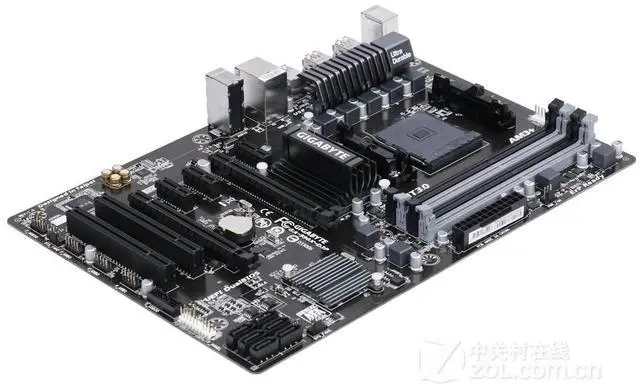 Alt view image 3 of 4 - GIGABYTE 990X-D3P(rev.1.0) Socket AM3+ AMD 990X DDR3 32GB ATX