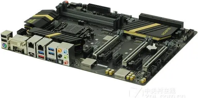 Alt view image 4 of 4 - GIGABYTE Z170X-UD5(rev.1.0) LGA 1151 Intel Z170 DDR4 64GB ATX