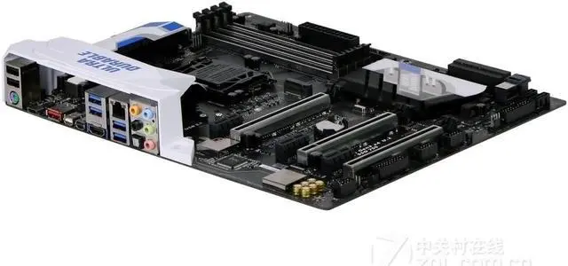 Alt view image 4 of 4 - GIGABYTE Z170X-UD3 Ultra(rev.1.0) LGA 1151 Intel Z170 DDR4 64GB ATX