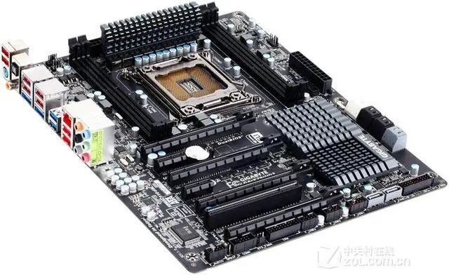 Alt view image 2 of 4 - GIGABYTE GA-X79-UD3 LGA 2011 Intel X79 DDR3 32GB ATX