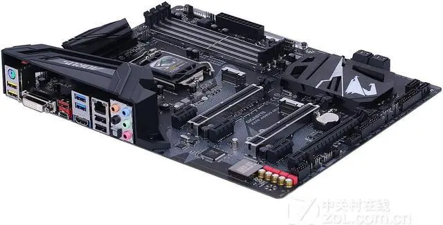 Alt view image 3 of 4 - GIGABYTE Z370 Ultra Gaming LGA 1151 Intel Z370 DDR4 64GB ATX