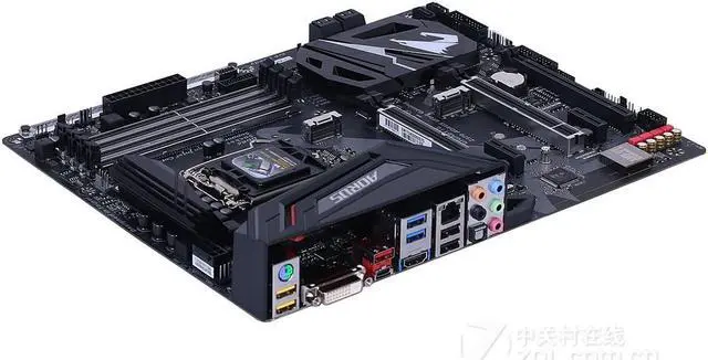 Alt view image 4 of 4 - GIGABYTE Z370 Ultra Gaming LGA 1151 Intel Z370 DDR4 64GB ATX