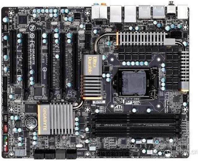 Main image of GIGABYTE GA-P67A-UD7-B3 LGA 1155 Intel P67 DDR3 32GB ATX